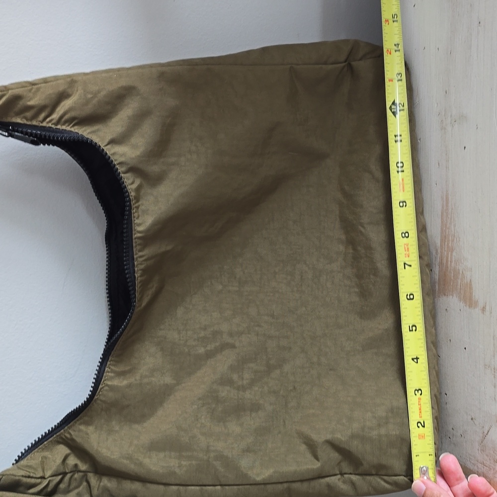 BAGGU Nylon Shoulder Bag In Seaweed - Picture 9 of 10